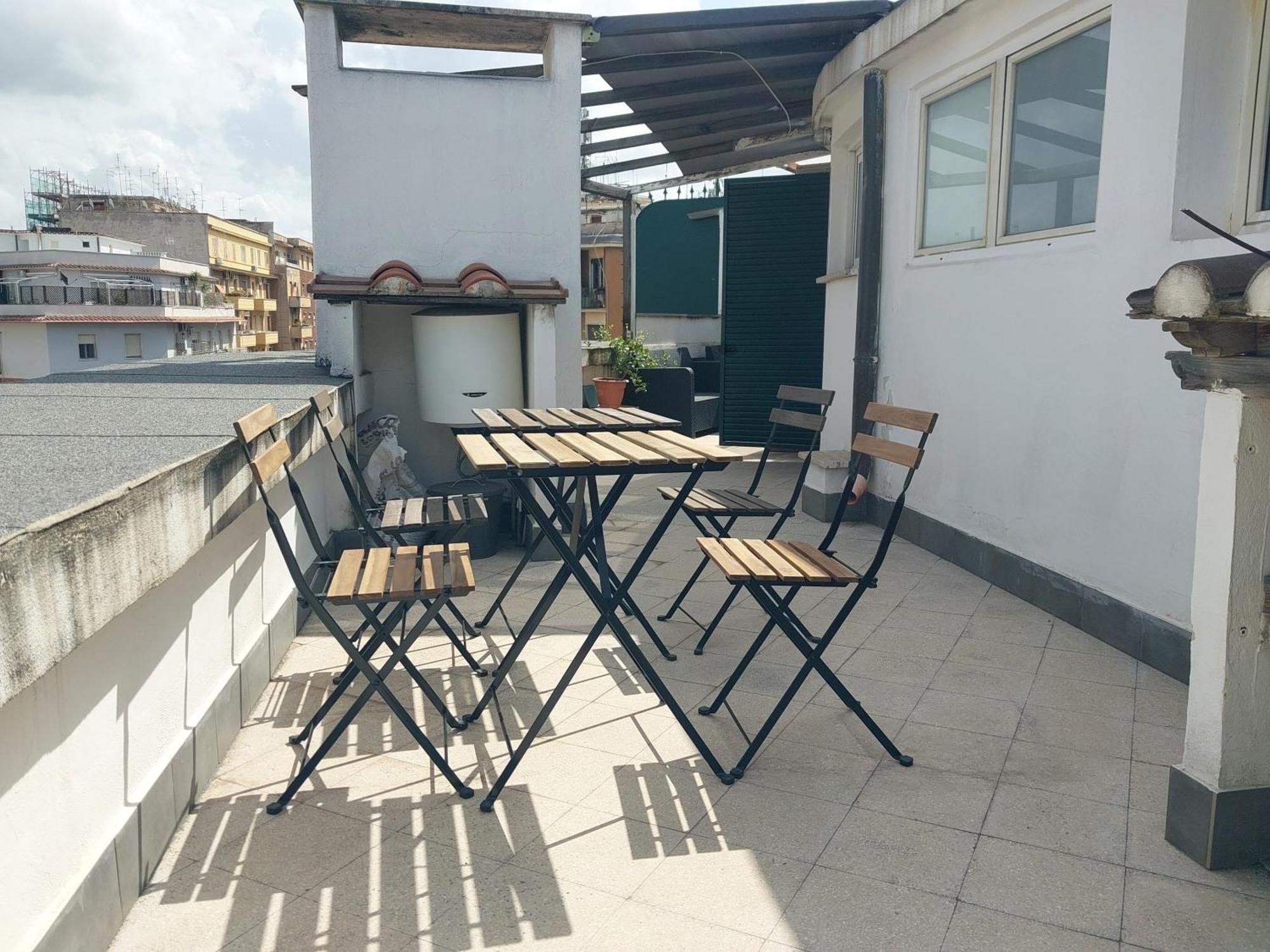 La Terrazza Hotel Rome Exterior photo